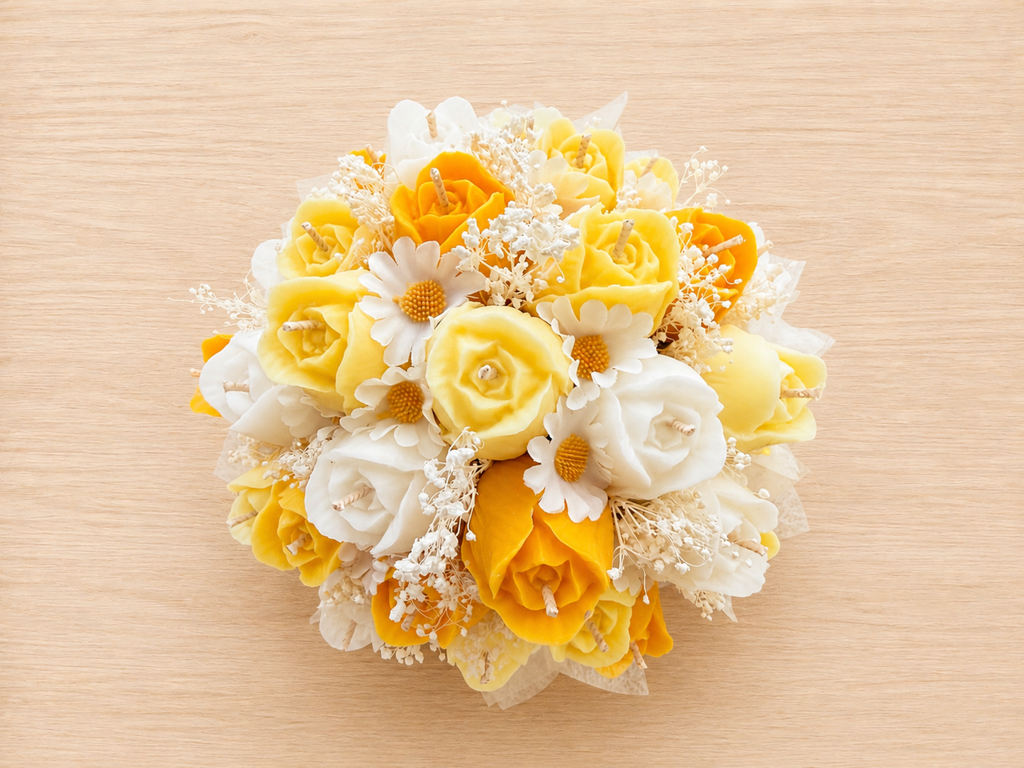 Tulip PETITE Yellow (topview)